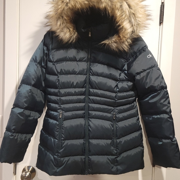 Calvin Klein puffer jacket - Picture 1 of 5